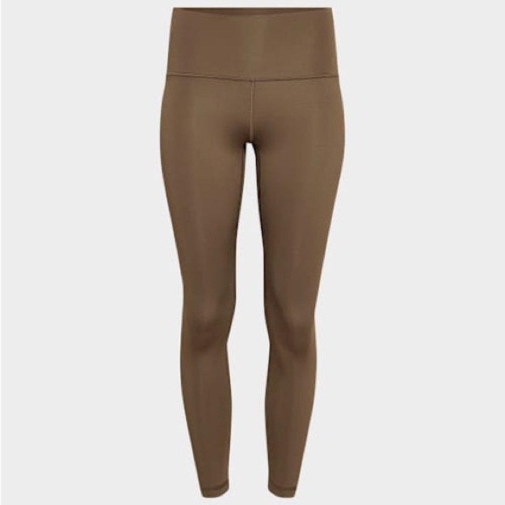 Aritzia Golden GlossForm Cheeky Hi-Rise 26” Legging